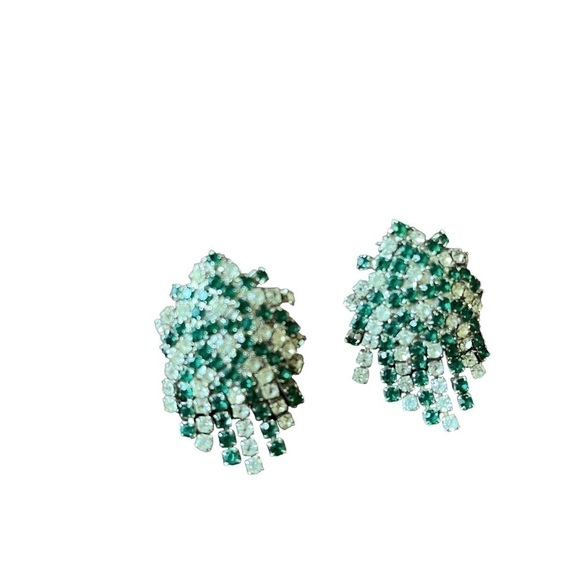 Woman’s Rhinestone Waterfall Cocktail 
With Emerald Marquise Crystal Eearings - Picture 2 of 6